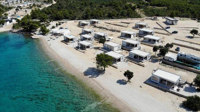 Oikos Buqez Resort